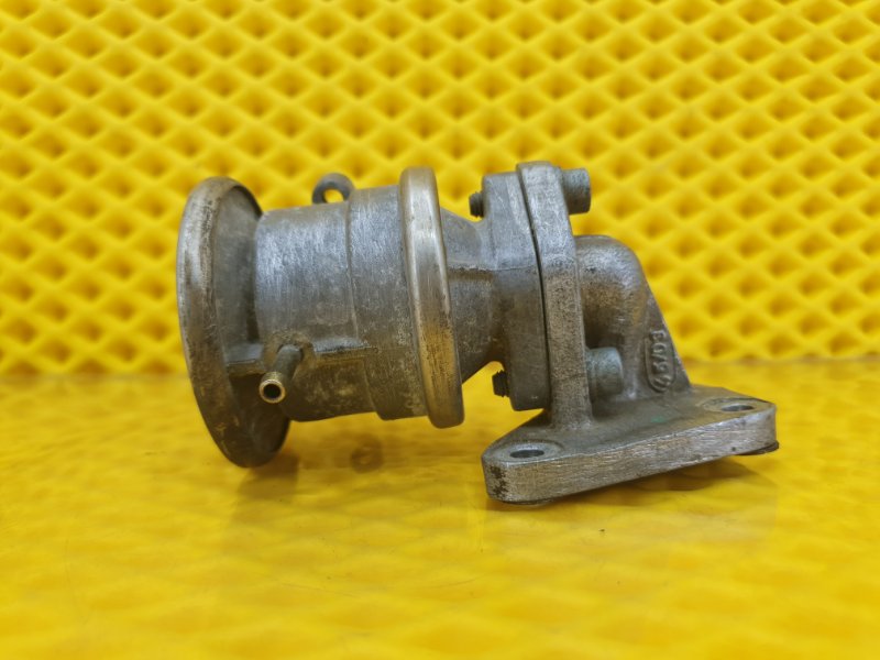 Клапан EGR ЕГР рециркуляции ОГ Volkswagen Touareg 2003 7L6