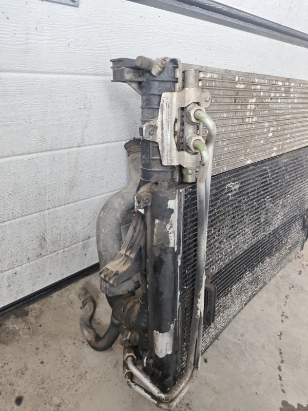 Касета радиаторов Volkswagen Touareg 2003 7L6