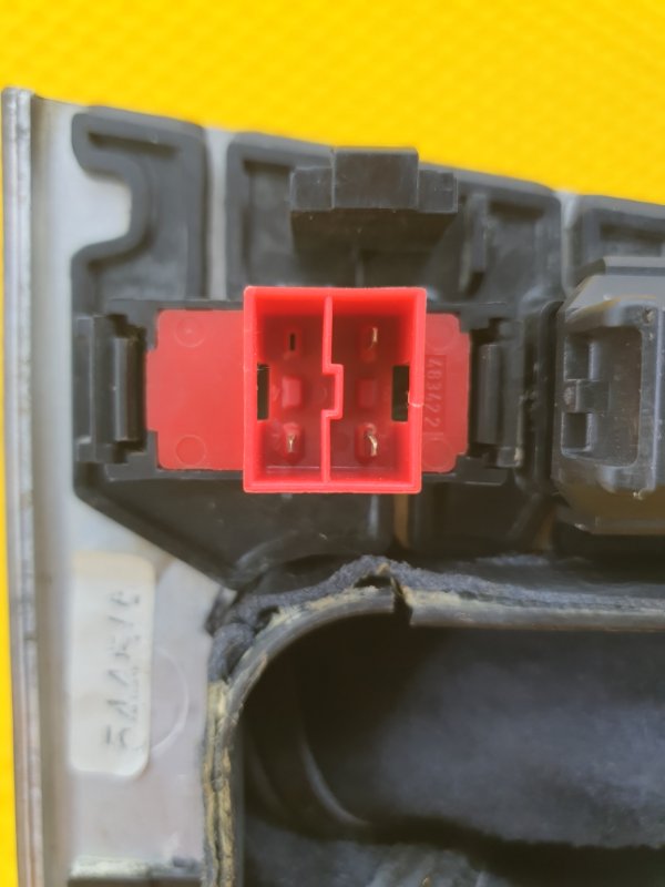 Рамка ручки КПП Mercedes-Benz E-Class 15.04.1998 W210