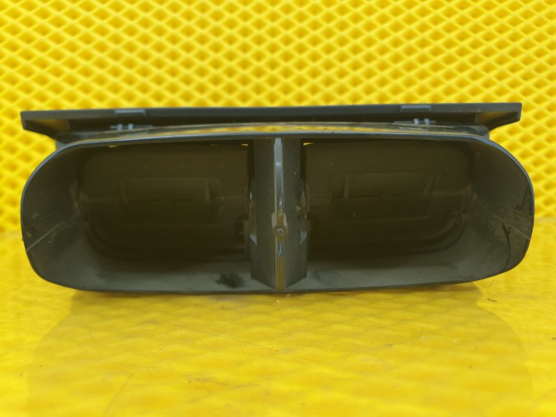 Воздуховод центральный (дефлектор) Mercedes-Benz E-Class 15.04.1998 W210