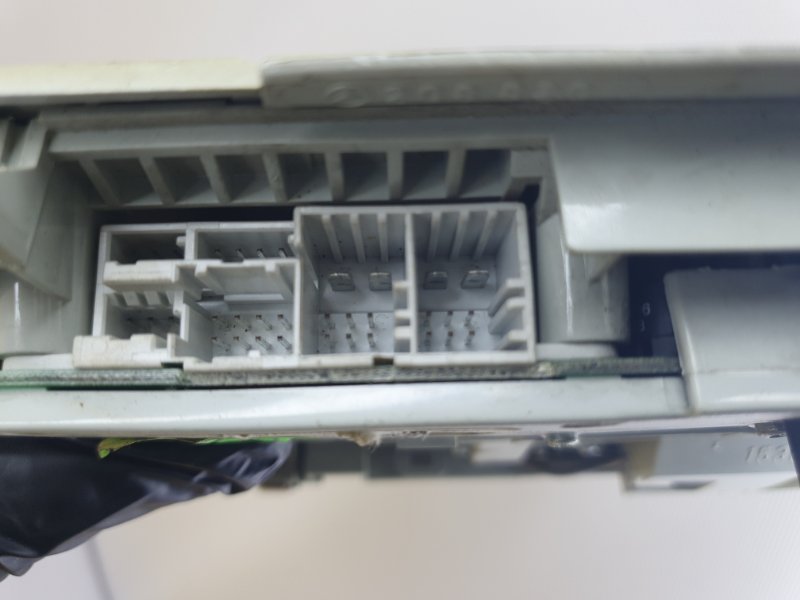 Плафон освещения салона Mercedes-Benz E-Class 15.04.1998 W210