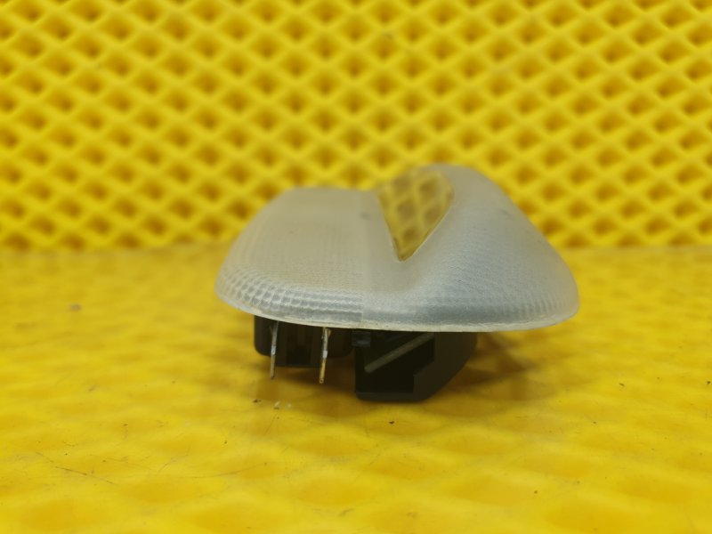 Плафон освещения салона Mercedes-Benz E-Class 15.04.1998 W210