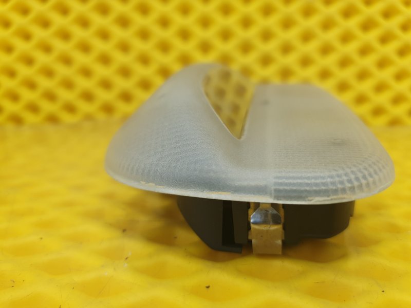 Плафон освещения салона Mercedes-Benz E-Class 15.04.1998 W210