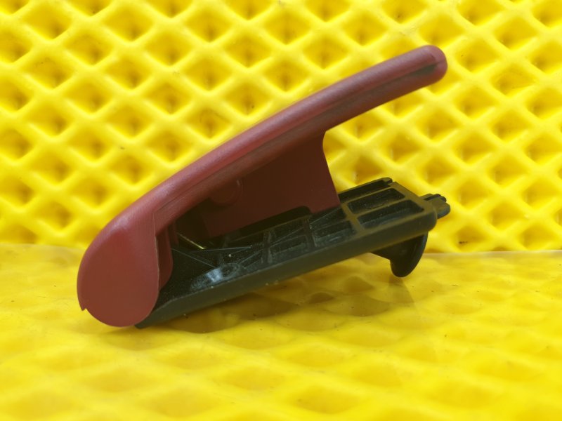 Ручка открывания капота Mercedes-Benz E-Class 15.04.1998 W210