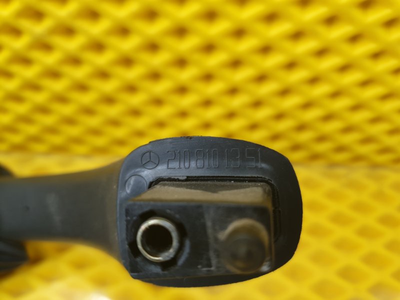 Ручка потолочная Mercedes-Benz E-Class 15.04.1998 W210