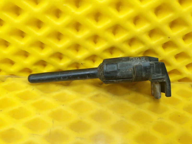 Датчик уровня охлаждающей жидкости Mercedes-Benz E-Class 15.04.1998 W210