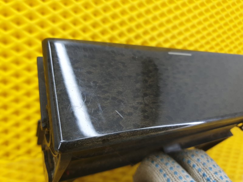 Бардачок Mercedes-Benz E-Class 15.04.1998 W210