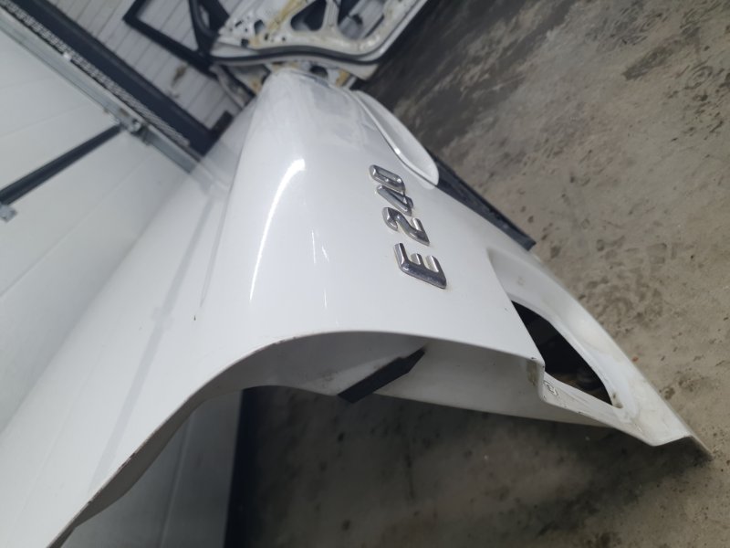 Крышка багажника Mercedes-Benz E-Class 15.04.1998 W210