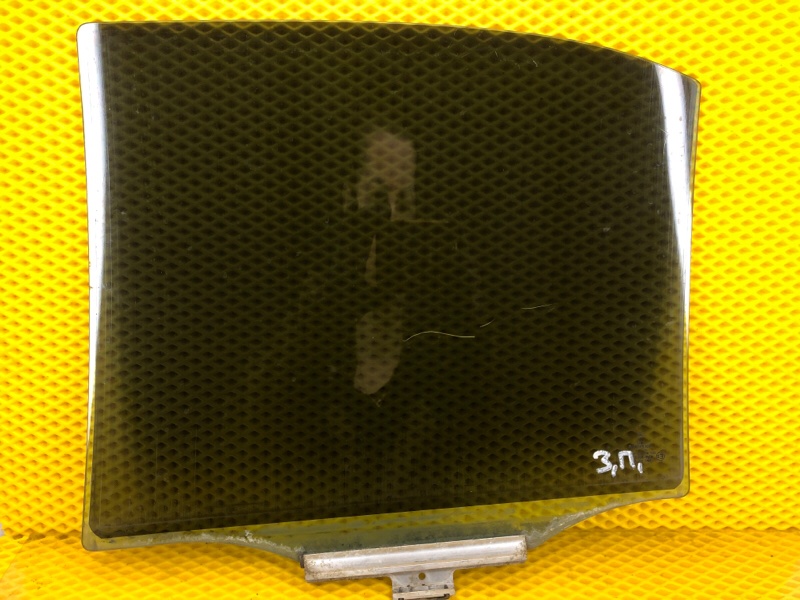 Стекло боковое Mercedes-Benz E-Class 15.04.1998 W210