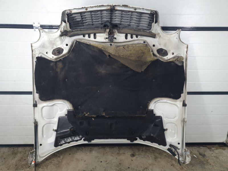 Капот Mercedes-Benz E-Class 15.04.1998 W210