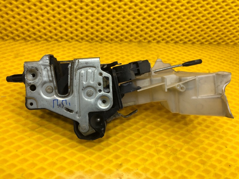 Замок двери Mercedes-Benz E-Class 15.04.1998 W210