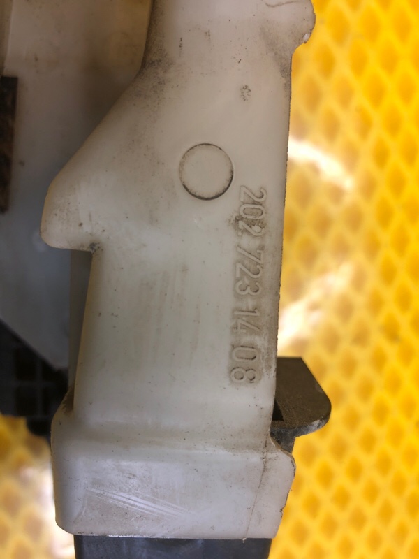 Замок двери Mercedes-Benz E-Class 15.04.1998 W210