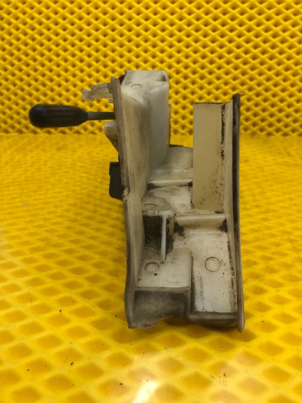 Замок двери Mercedes-Benz E-Class 15.04.1998 W210