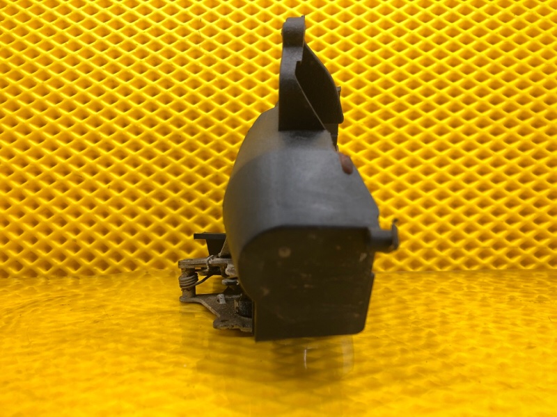 Замок двери Mercedes-Benz E-Class 15.04.1998 W210