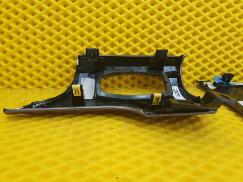 Накладка торпедо Ford Mustang 2017 S550