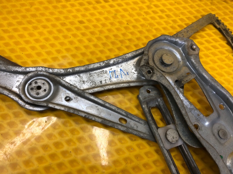 Трапеция стеклоподъемника Mercedes-Benz E-Class 15.04.1998 W210