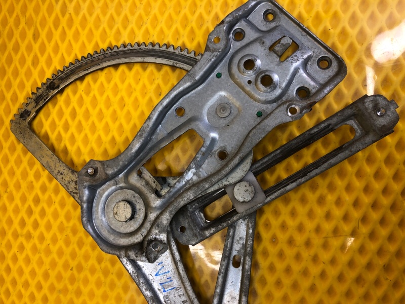 Трапеция стеклоподъемника Mercedes-Benz E-Class 15.04.1998 W210