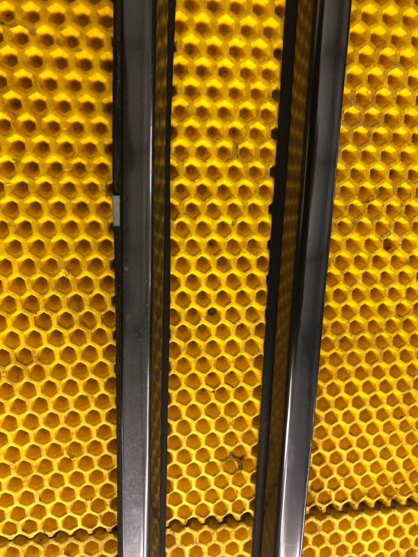 Молдинг стекла Mercedes-Benz E-Class 15.04.1998 W210