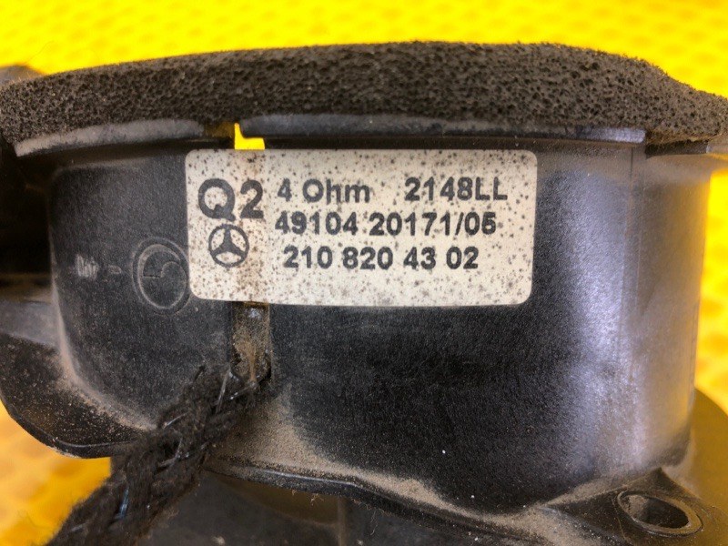 Динамик двери Mercedes-Benz E-Class 15.04.1998 W210