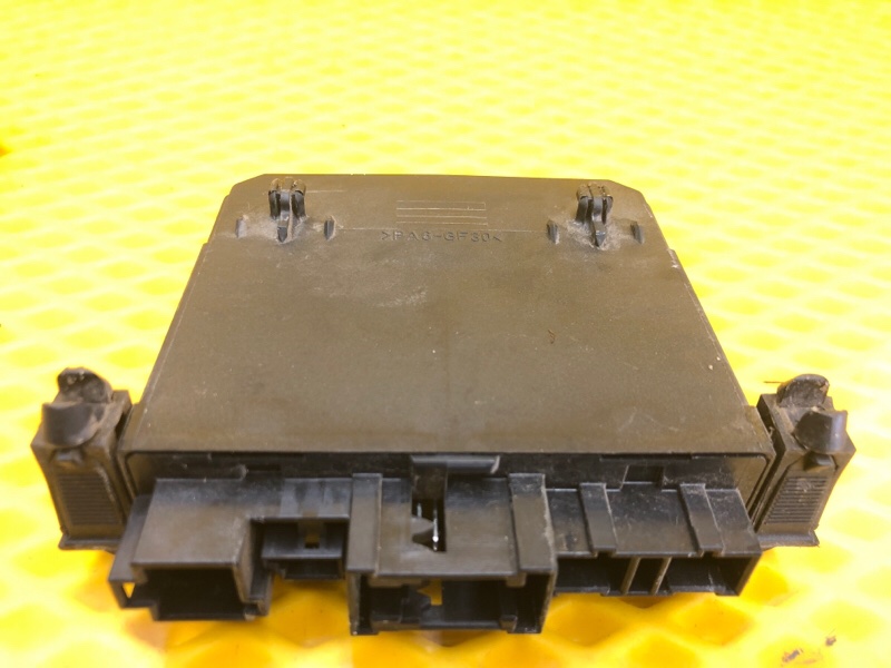 Блок управления двери Mercedes-Benz E-Class 15.04.1998 W210