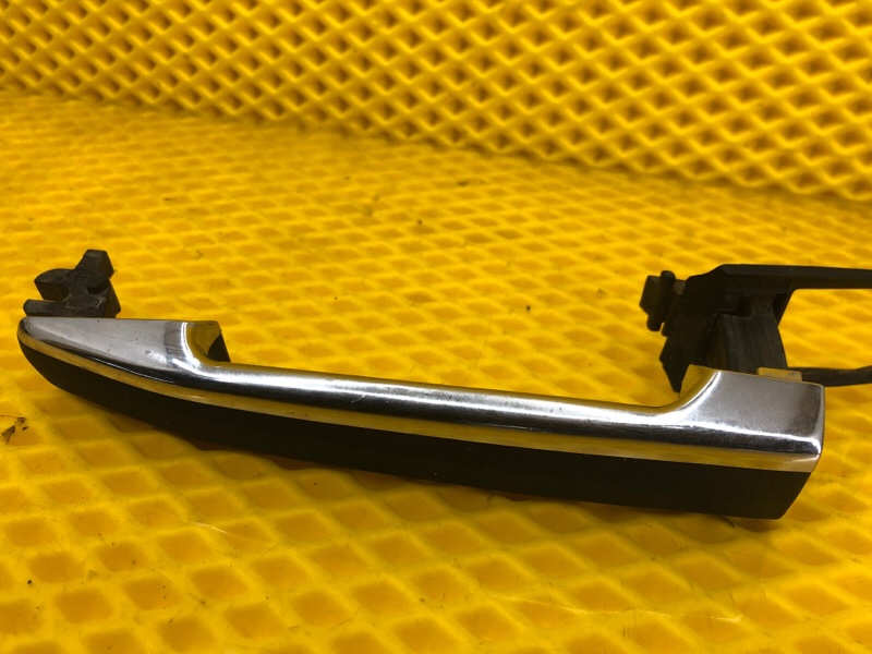 Ручка двери внешняя Mercedes-Benz E-Class 15.04.1998 W210