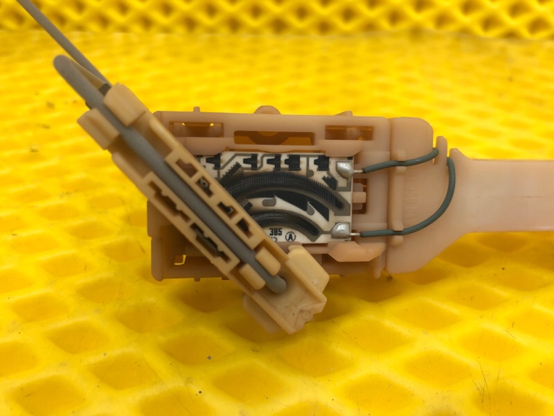 Датчик уровня топлива Mercedes-Benz E-Class 15.04.1998 W210