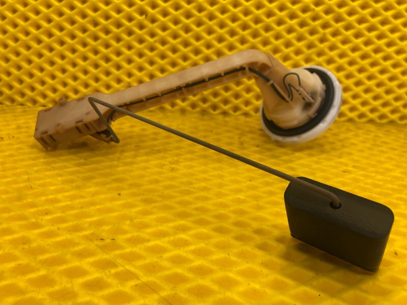 Датчик уровня топлива Mercedes-Benz E-Class 15.04.1998 W210