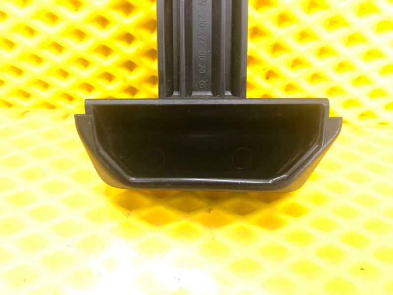 Ручка стояночного тормоза Mercedes-Benz E-Class 15.04.1998 W210