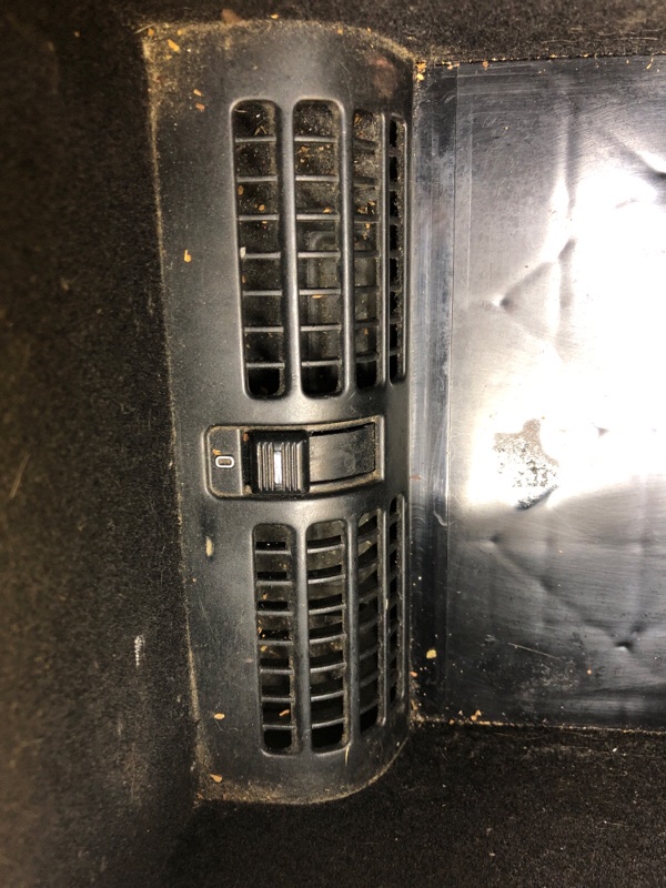 Подлокотник+центральная консоль Mercedes-Benz E-Class 15.04.1998 W210