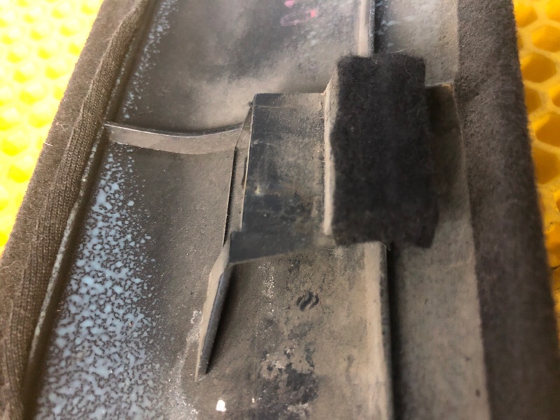 Обшивка передней стойки правая Mercedes-Benz E-Class 15.04.1998 W210