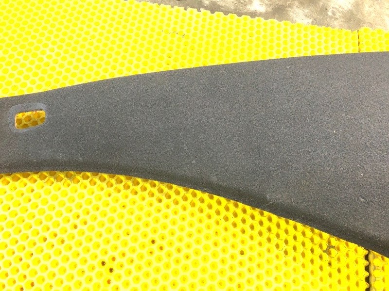 Обшивка стойки задней правой Mercedes-Benz E-Class 15.04.1998 W210