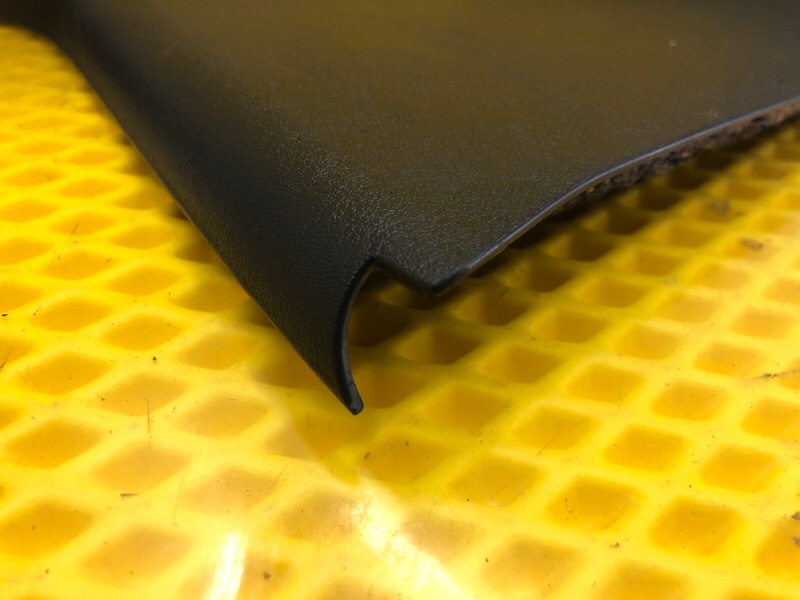 Обшивка стойки Mercedes-Benz E-Class 15.04.1998 W210