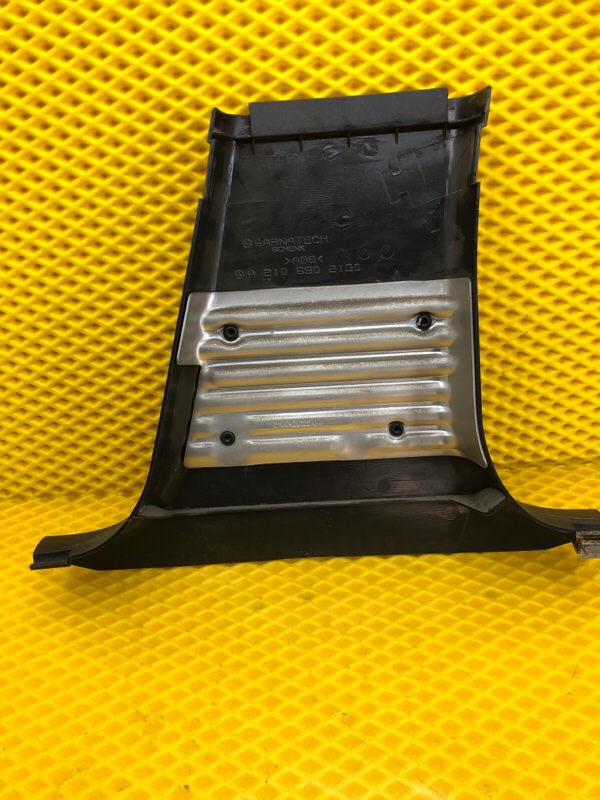 Обшивка стойки левой средняя нижняя Mercedes-Benz E-Class 15.04.1998 W210