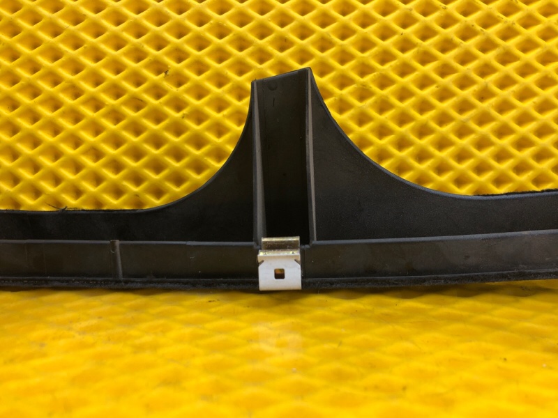 Накладка порога задняя правая Mercedes-Benz E-Class 15.04.1998 W210