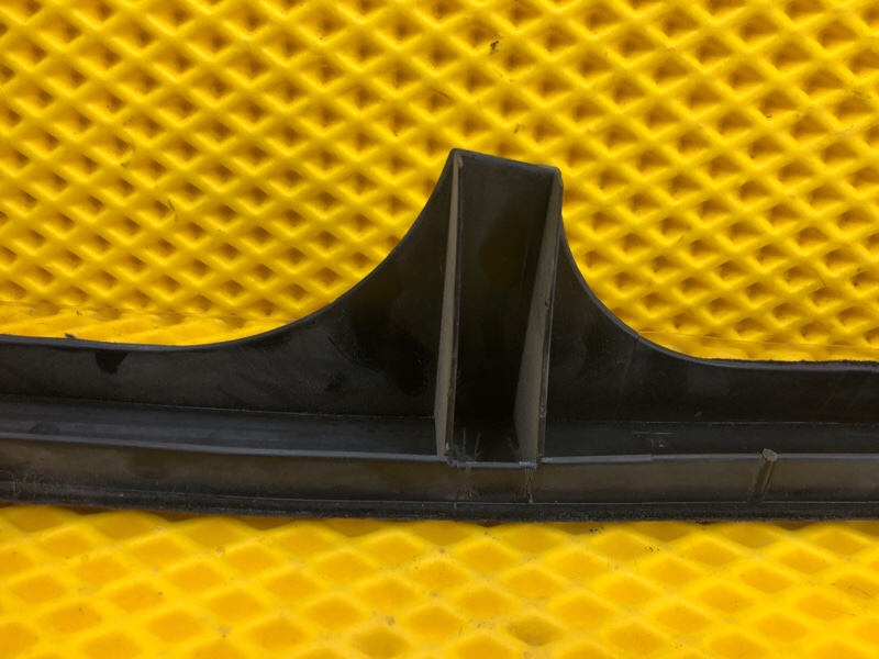 Накладка порога задняя левая Mercedes-Benz E-Class 15.04.1998 W210