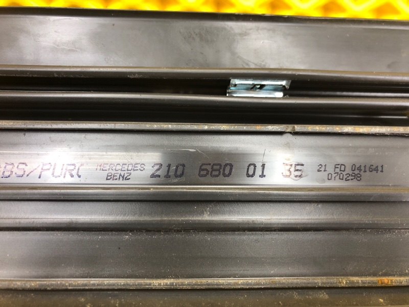 Накладки порогов внутренние Mercedes-Benz E-Class 15.04.1998 W210