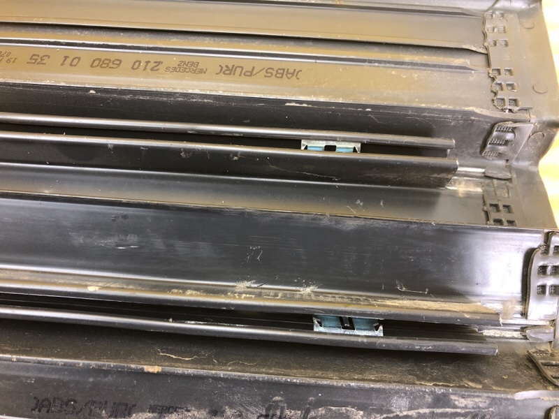 Накладки порогов внутренние Mercedes-Benz E-Class 15.04.1998 W210