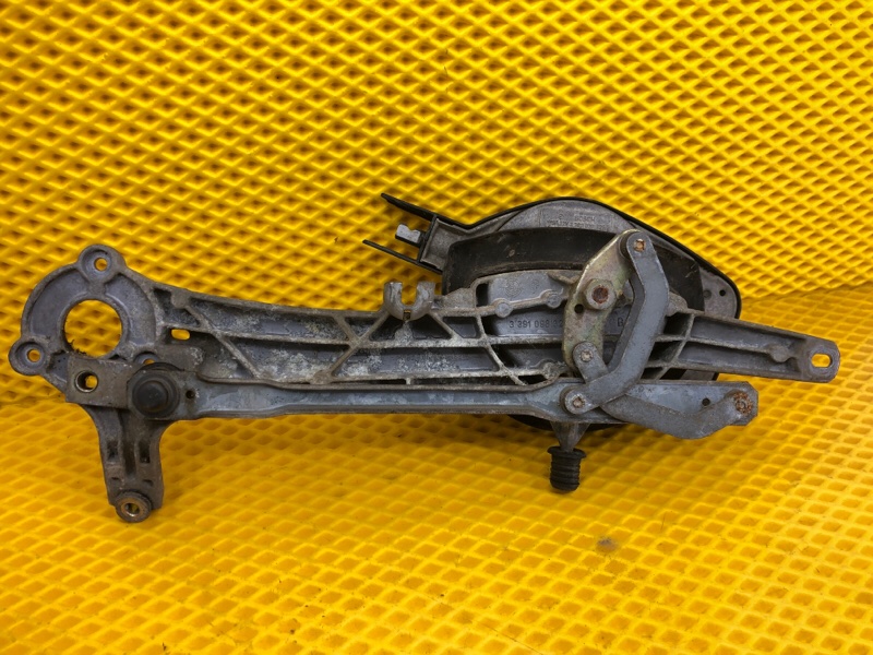 Трапеция стеклоочистителей Mercedes-Benz E-Class 15.04.1998 W210