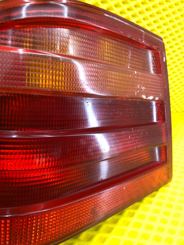 Фонарь Mercedes-Benz E-Class 15.04.1998 W210