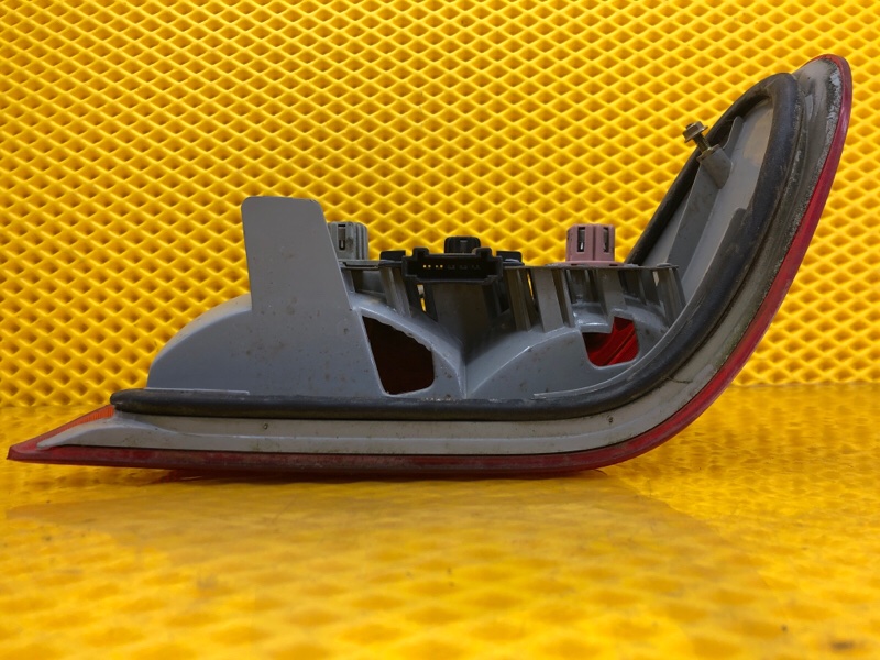 Фонарь Mercedes-Benz E-Class 15.04.1998 W210