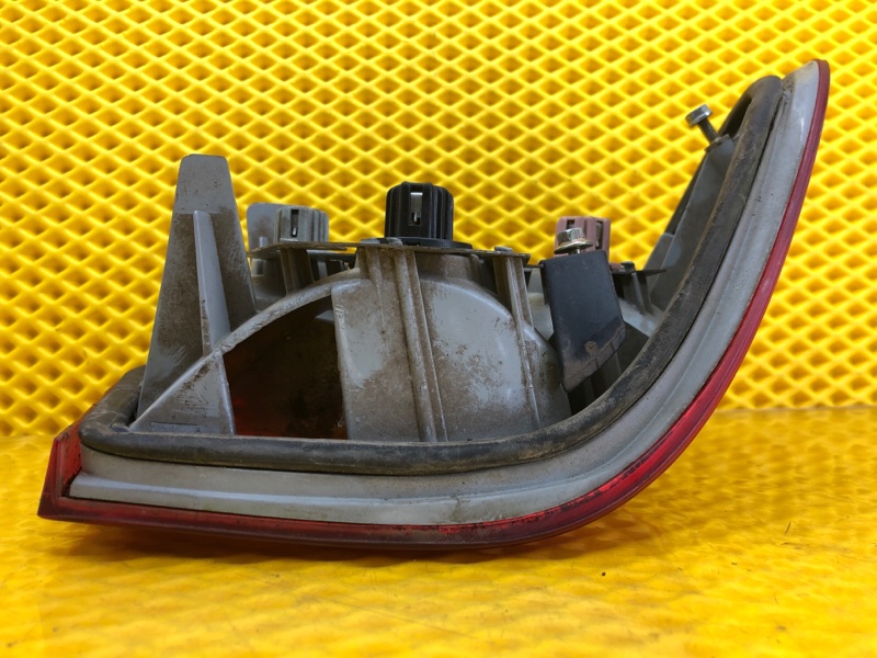 Фонарь Mercedes-Benz E-Class 15.04.1998 W210