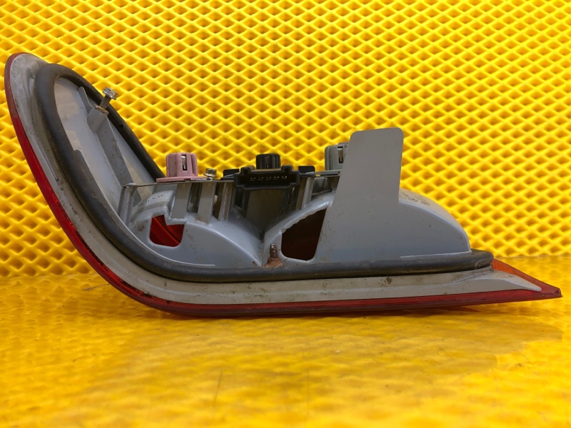 Фонарь Mercedes-Benz E-Class 15.04.1998 W210