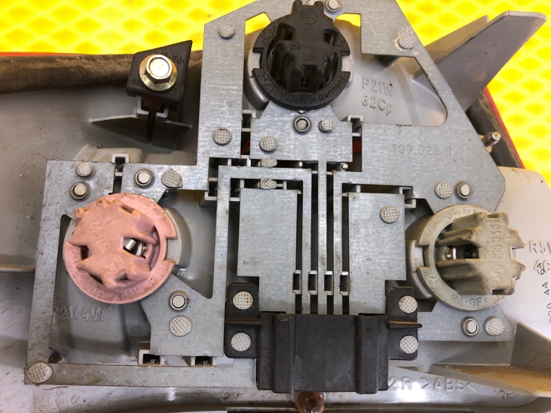 Фонарь Mercedes-Benz E-Class 15.04.1998 W210