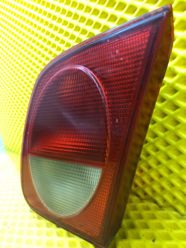 Фонарь крышки багажника правый Mercedes-Benz E-Class 15.04.1998 W210