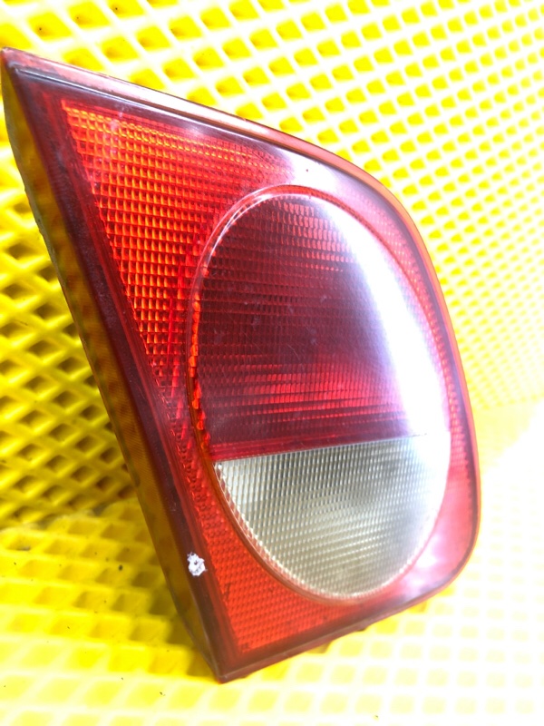 Фонарь крышки багажника левый Mercedes-Benz E-Class 15.04.1998 W210