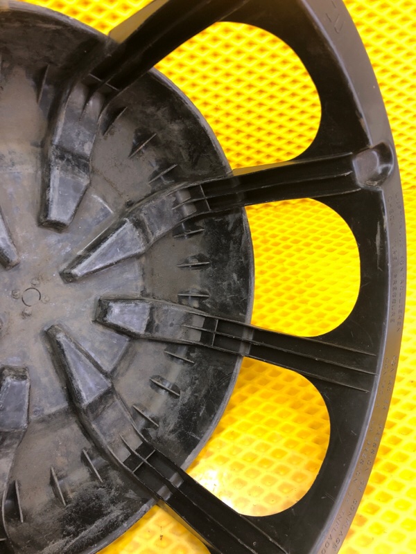 Крепление запасного колеса Mercedes-Benz E-Class 15.04.1998 W210