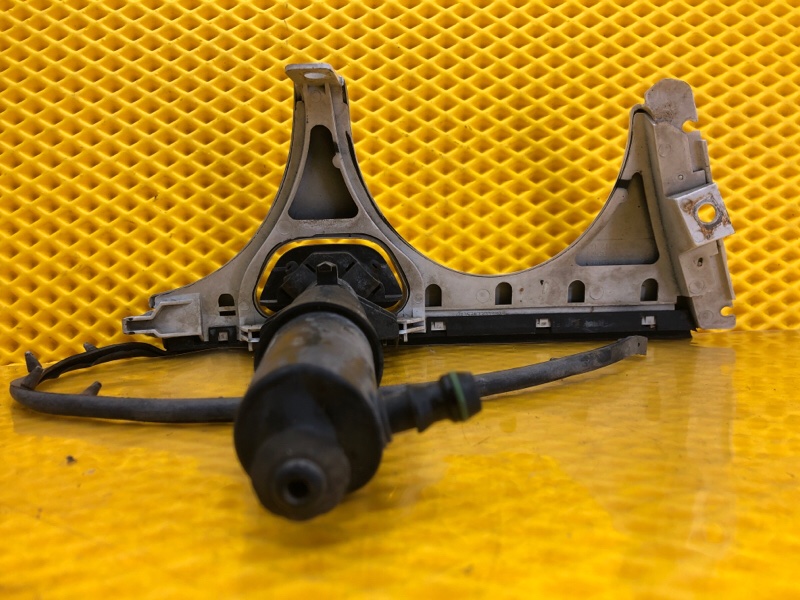 Планка под фару Mercedes-Benz E-Class 15.04.1998 W210