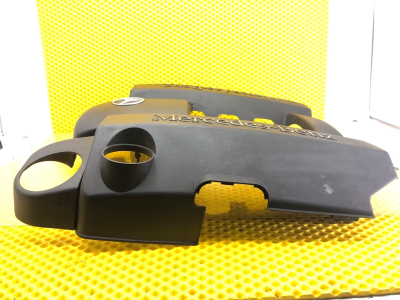 Крышка двигателя (декоративная) Mercedes-Benz E-Class 15.04.1998 W210