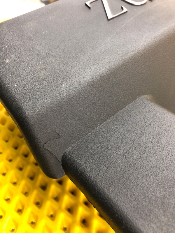 Крышка двигателя (декоративная) Mercedes-Benz E-Class 15.04.1998 W210