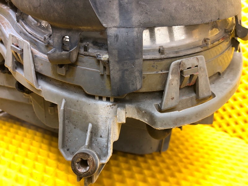 Фара передняя правая Mercedes-Benz E-Class 15.04.1998 W210